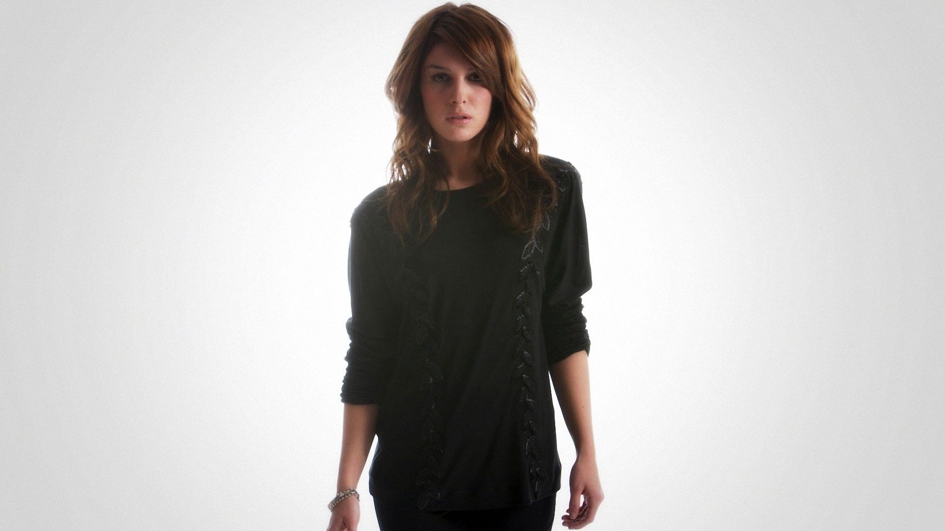 Shenae Grimes